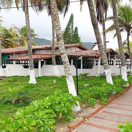 Hotel Golden Paradise Playa El Agua Екстер'єр фото