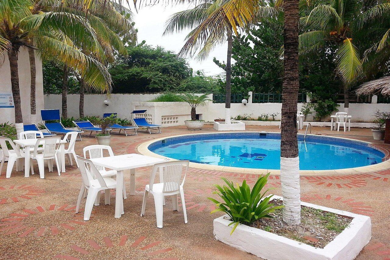 Hotel Golden Paradise Playa El Agua Екстер'єр фото