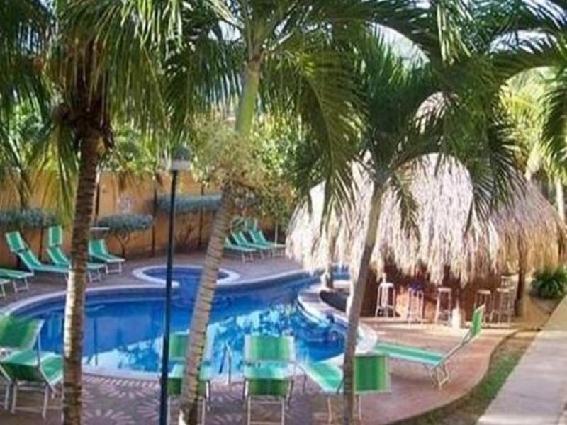 Hotel Golden Paradise Playa El Agua Екстер'єр фото