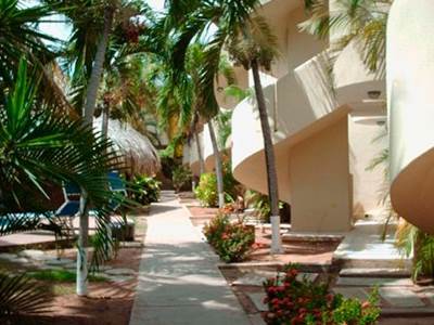 Hotel Golden Paradise Playa El Agua Екстер'єр фото